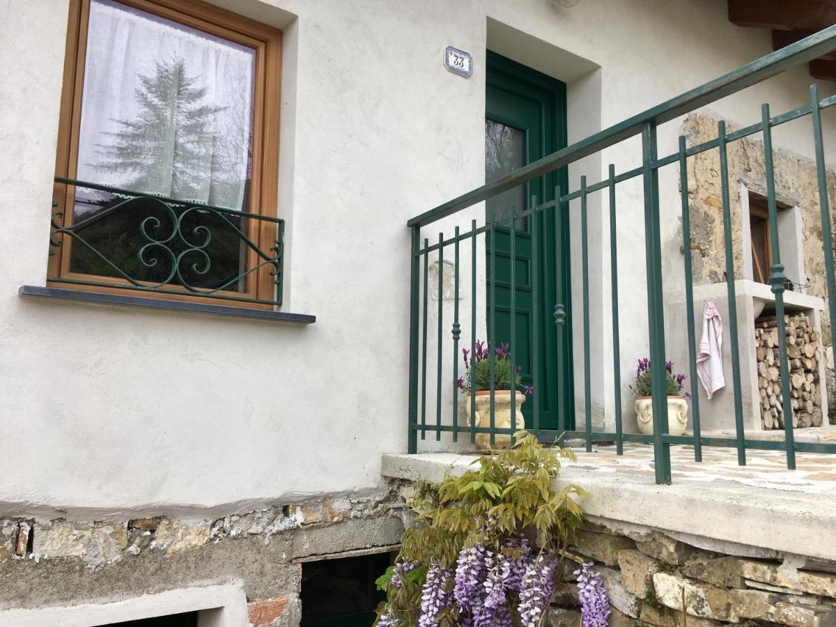 Agriturismo Cascina Clavarezza Valbravenna Exterior foto